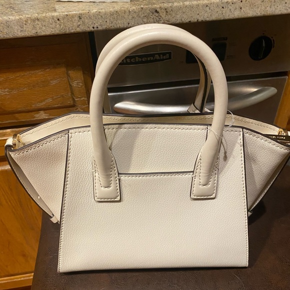 Michael Kors Avril Crossbody & Satchel Purse & Pink Jetset Wallet - Picture 4 of 11